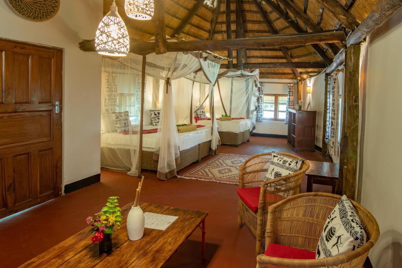 Pioneer Camp Villa ลุซากา ภายนอก รูปภาพ